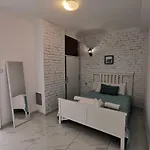 Allegra Apartment *